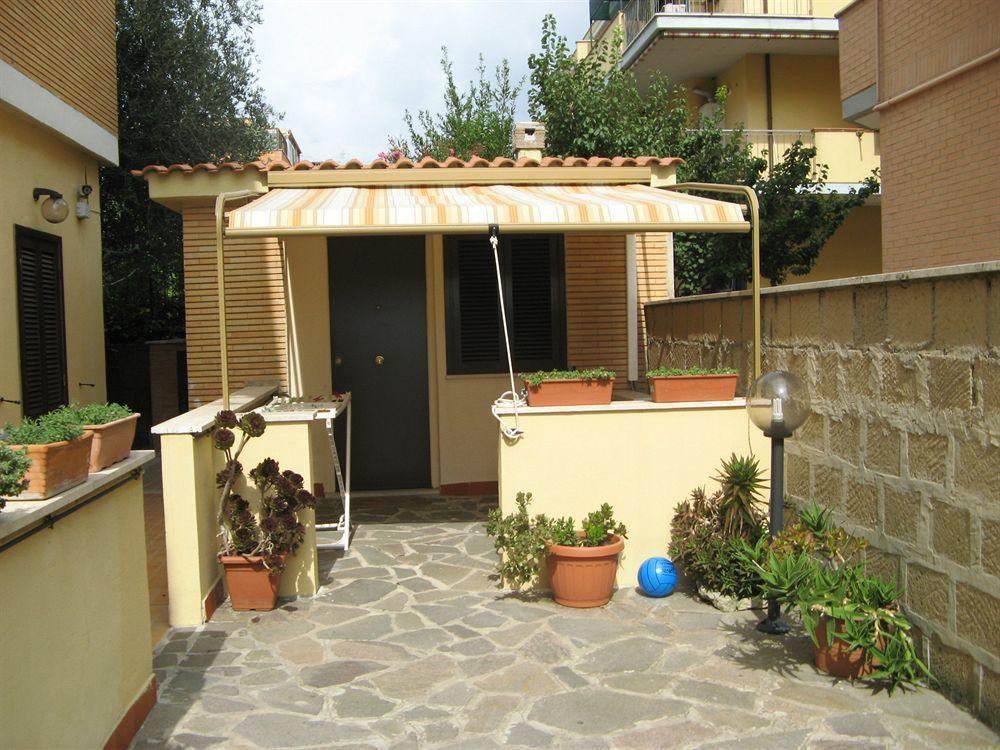 B&B La Casetta Ladispoli Bagian luar foto