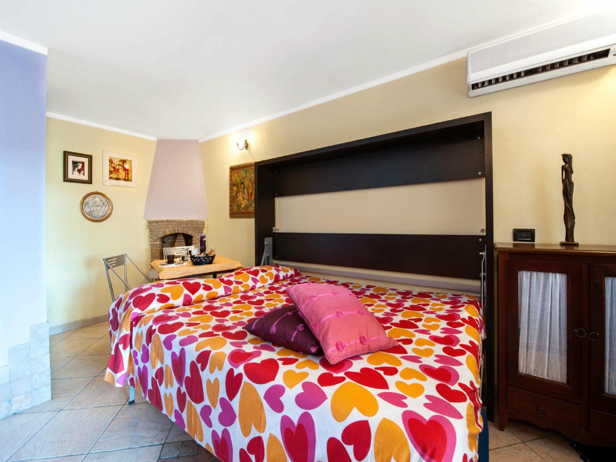 B&B La Casetta Ladispoli Bagian luar foto