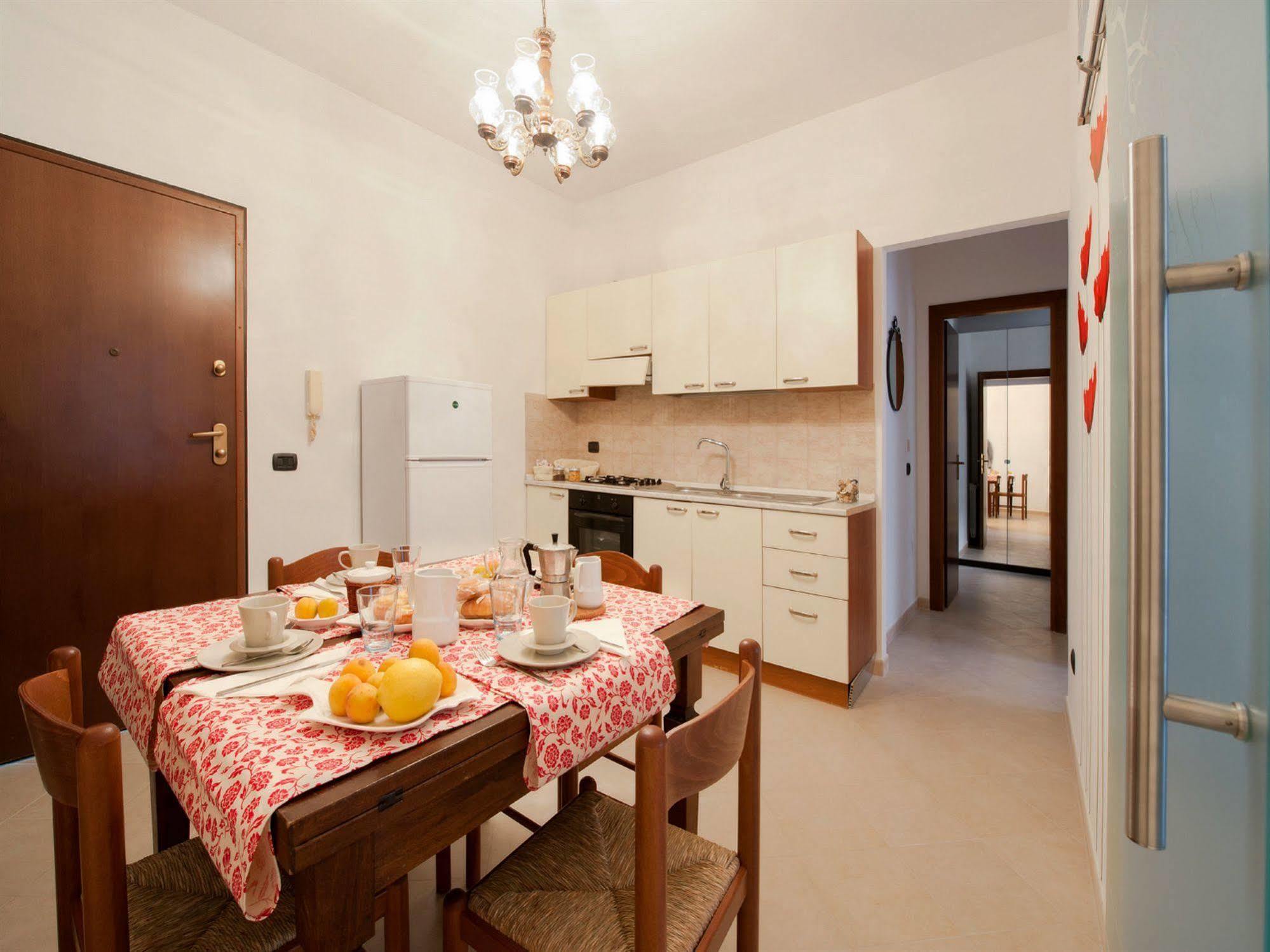 B&B La Casetta Ladispoli Bagian luar foto