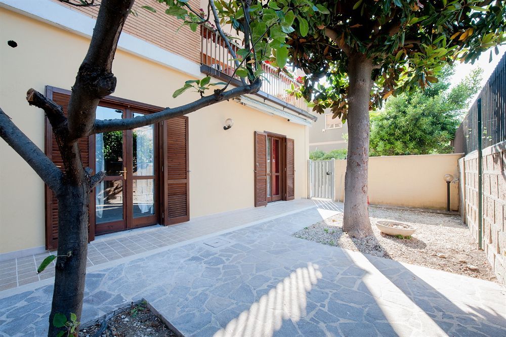 B&B La Casetta Ladispoli Bagian luar foto